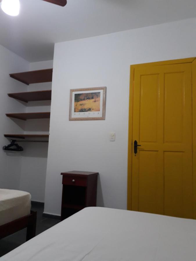 Residencial Colonial Amarelo A 150M Da Praia De Mariscal Aparthotel Bombinhas Kültér fotó