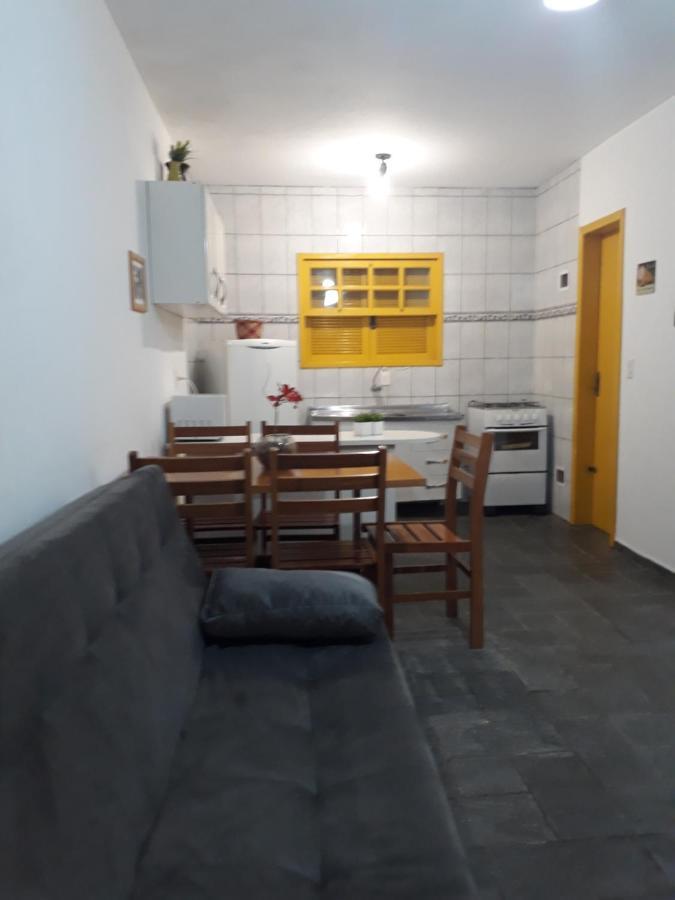 Residencial Colonial Amarelo A 150M Da Praia De Mariscal Aparthotel Bombinhas Kültér fotó