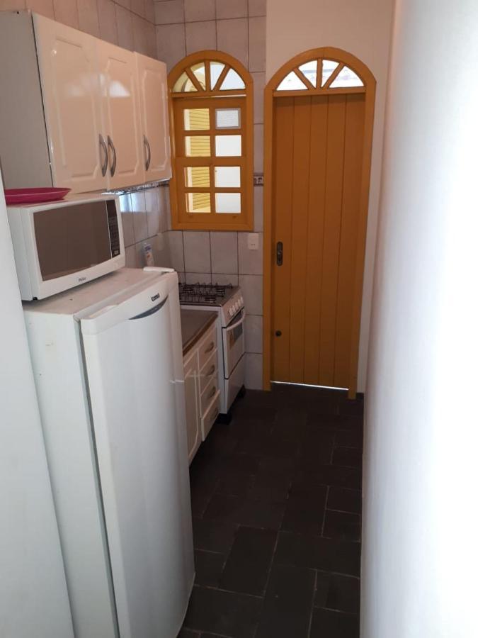 Residencial Colonial Amarelo A 150M Da Praia De Mariscal Aparthotel Bombinhas Kültér fotó